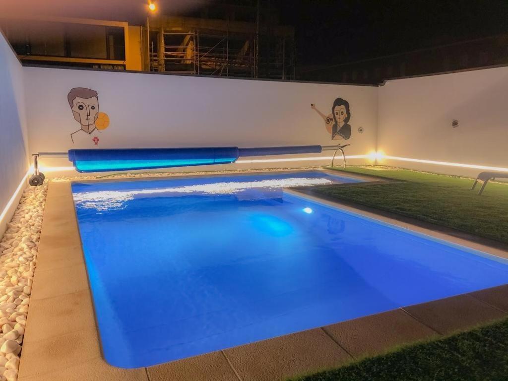 Iconik Design Apartments أفيرو المظهر الخارجي الصورة